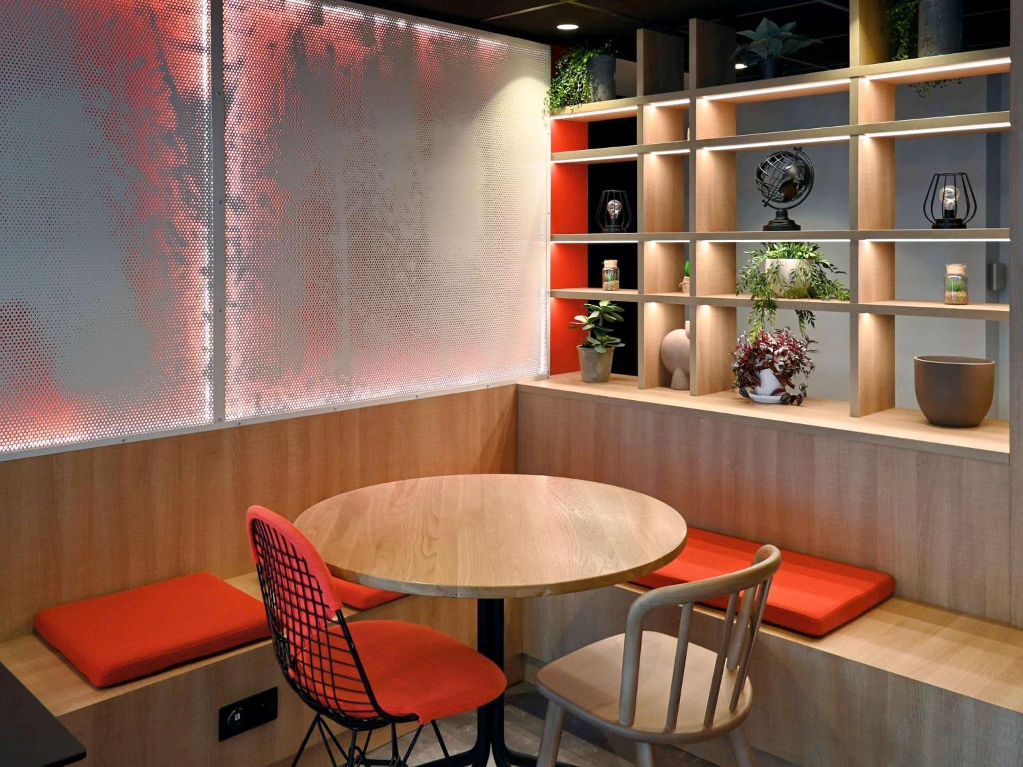Ibis Auxerre Centre Hotel ภายนอก รูปภาพ
