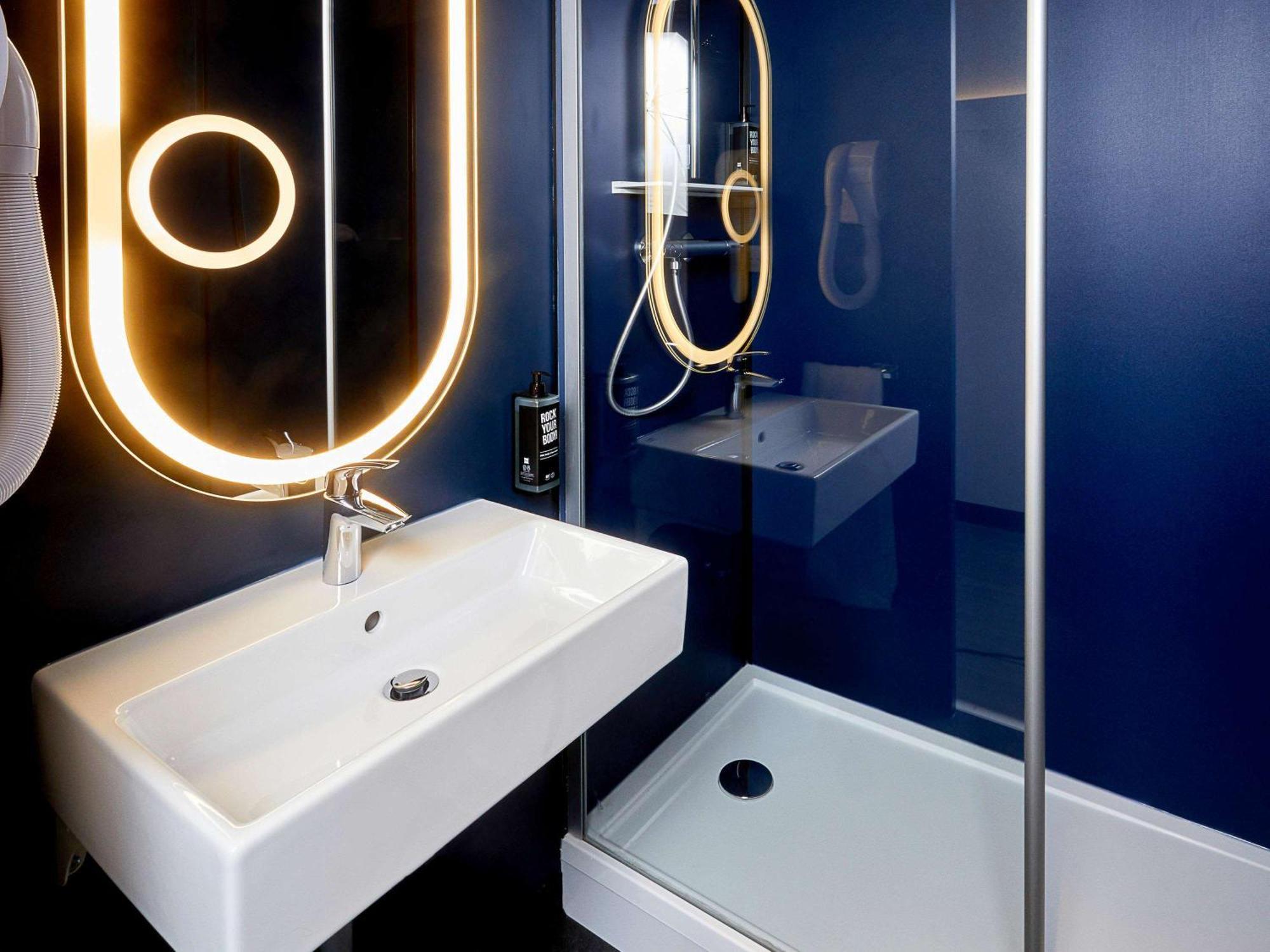 Ibis Auxerre Centre Hotel ภายนอก รูปภาพ